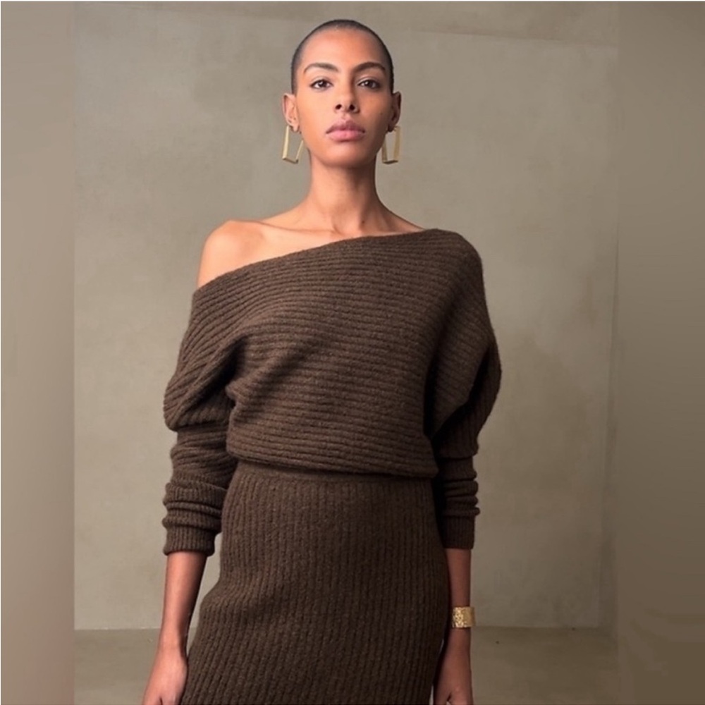 Banana Republic  COLLETA OFF-SHOULDER MIDI DRESS XS